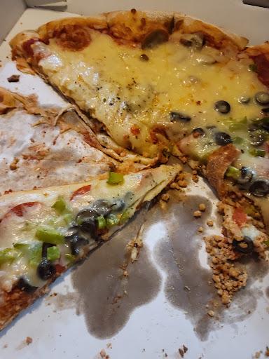 Quad City Pizza Company - Moline